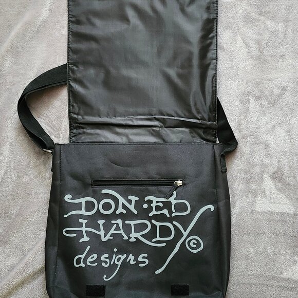 Ed Hardy Messenger Bag - Picture 2 of 4
